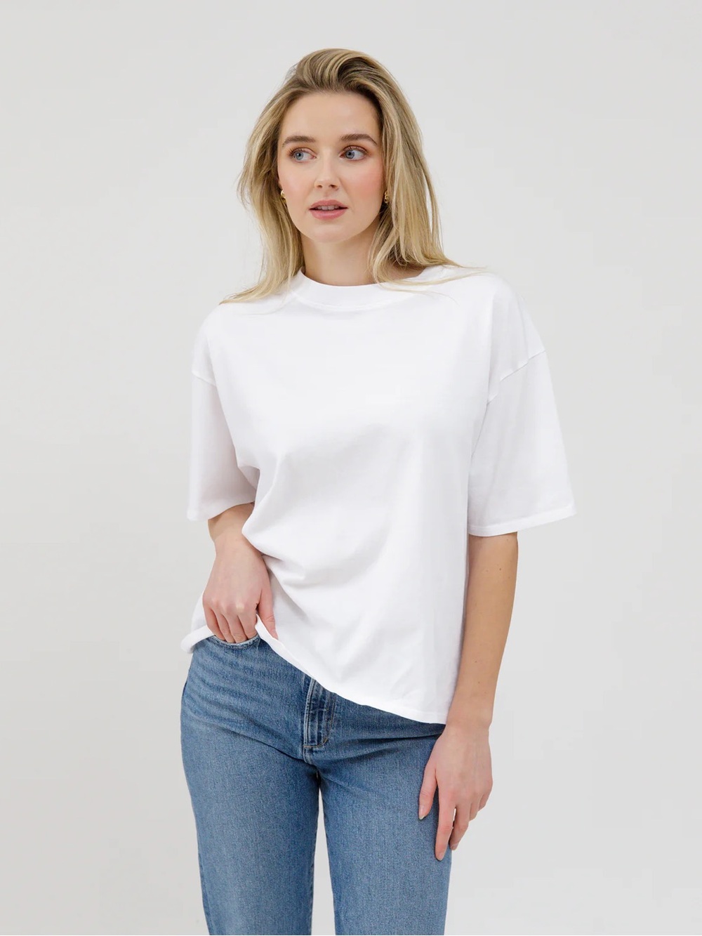 BTL Boxy Tee - Picture 2 of 3